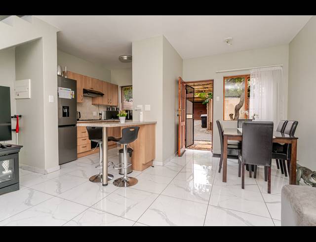 2 BEDROOM DUPLEX FOR SALE IN NOORDWYK